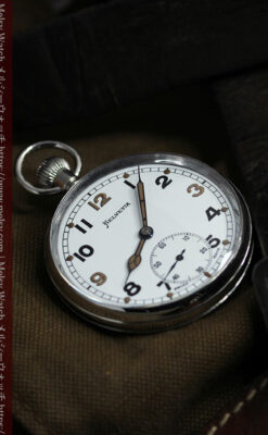 英国陸軍支給品 ヘルヴェティアのアンティーク懐中時計 【1940年頃】-P2331-10