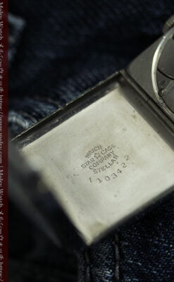 100年の味を楽しむ四角形 エルジンのアンティーク腕時計 【1925年頃】-W1585-14