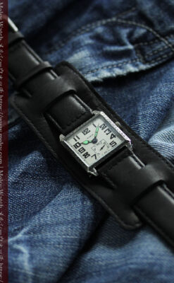 100年の味を楽しむ四角形 エルジンのアンティーク腕時計 【1925年頃】-W1585-3