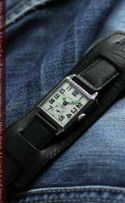 100年の味を楽しむ四角形 エルジンのアンティーク腕時計 【1925年頃】-W1585-4