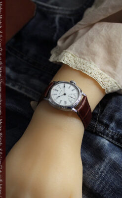 ウォルサム アンティーク腕時計 装飾入りクッション型 【1908年頃】-W1586-17