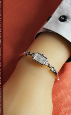 ジラールペルゴ 上品な金無垢アンティーク腕時計 【1940年頃】ダイヤモンド4石-W1588-18