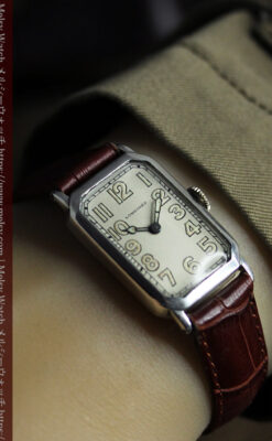 雰囲気上々 気持ち高ぶるロンジンの銀無垢アンティーク腕時計 【1923年頃】-W1592-17