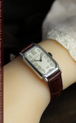 雰囲気上々 気持ち高ぶるロンジンの銀無垢アンティーク腕時計 【1923年頃】-W1592-20