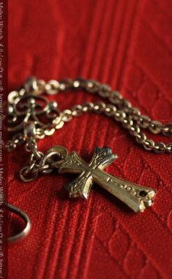 細身で短い懐中時計チェーンと小さな十字架・クロス-C0509-10