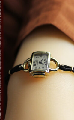 お洒落なハミルトンの金無垢アンティーク腕時計 【1940年頃】-W1603-18