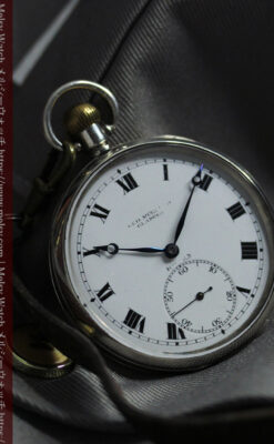 渋いローマ数字 ロレックスの銀無垢アンティーク懐中時計 【1920年頃】-P2351-3