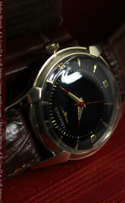 ロンジンのアンティーク腕時計 黒い文字盤に赤のエッセンス 【1954年頃】-W1609-1