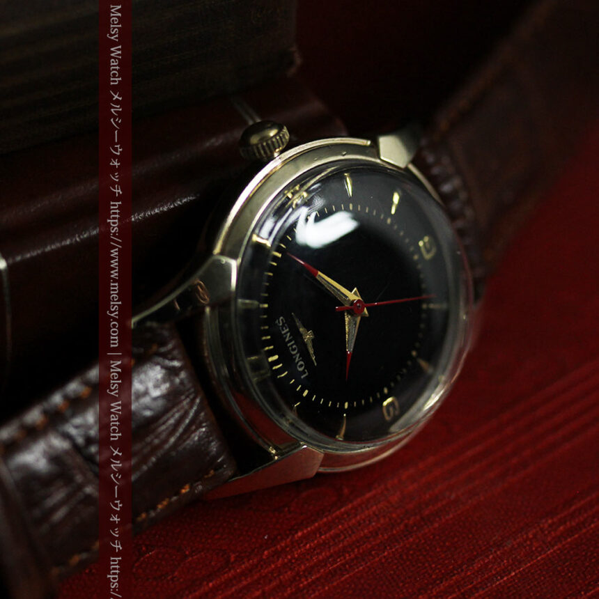 ロンジンのアンティーク腕時計 黒い文字盤に赤のエッセンス 【1954年頃】-W1609-1