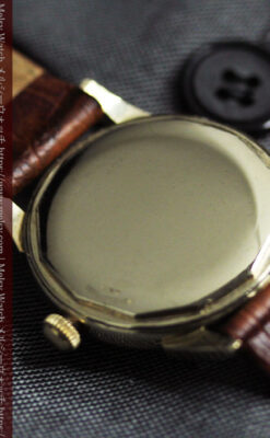 ロンジンのアンティーク腕時計 黒い文字盤に赤のエッセンス 【1954年頃】-W1609-12