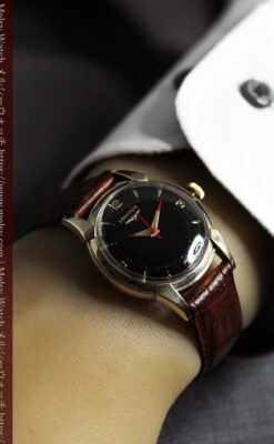 ロンジンのアンティーク腕時計 黒い文字盤に赤のエッセンス 【1954年頃】-W1609-14