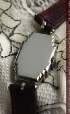 28石のダイヤが煌めくハミルトンの婦人用アンティーク腕時計 【1930年頃】-W1611-14