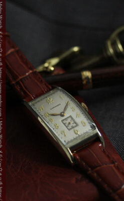 緩やかな曲線が上品な細長いケースのロンジンのアンティーク腕時計【1946年頃】-W1616-10