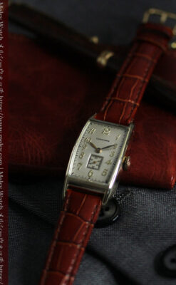 緩やかな曲線が上品な細長いケースのロンジンのアンティーク腕時計【1946年頃】-W1616-12