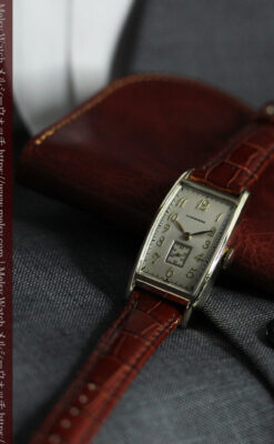 緩やかな曲線が上品な細長いケースのロンジンのアンティーク腕時計【1946年頃】-W1616-7