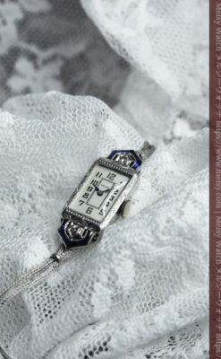 サファイアと大粒のダイヤが輝くグリュエンの金無垢アンティーク腕時計 【1925年頃】-W1620-15