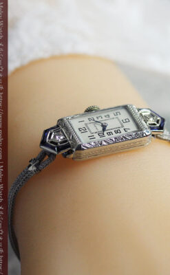 サファイアと大粒のダイヤが輝くグリュエンの金無垢アンティーク腕時計 【1925年頃】-W1620-6