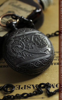 天使の装飾 渋さと深みあるロンジンのアンティーク懐中時計【1892年製】チェーン付き-P2359-3