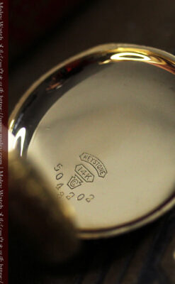 勢いのある装飾が美しいウォルサムの金無垢アンティーク懐中時計 【1900年頃】-P2366-22