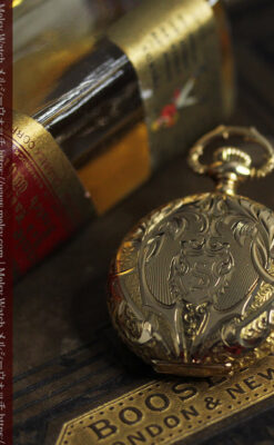 勢いのある装飾が美しいウォルサムの金無垢アンティーク懐中時計 【1900年頃】-P2366-3