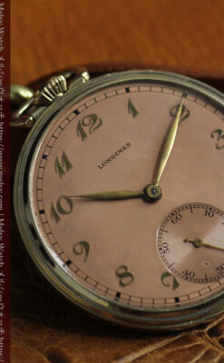 際立つ彫りとサーモンピンクの文字盤 ロンジンのアンティーク懐中時計【1940年頃】-P2369-8