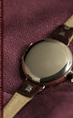 懐中時計の姿を残した優雅なウォルサムのアンティーク腕時計 【1910年頃】-W1623-16