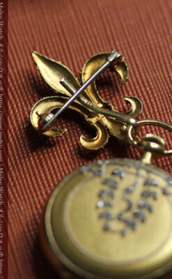 ミル打ちとダイヤの美しい装飾 ロンジンの18金無垢アンティーク懐中時計 【1909年製】真珠ピン付き-P2370-18