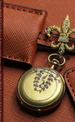 ミル打ちとダイヤの美しい装飾 ロンジンの18金無垢アンティーク懐中時計 【1909年製】真珠ピン付き-P2370-9