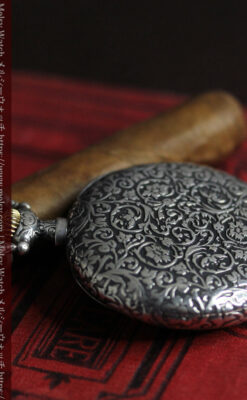 黒と銀の美しい装飾と色使い ロンジンの銀無垢アンティーク懐中時計 【1899年製】-P2372-9