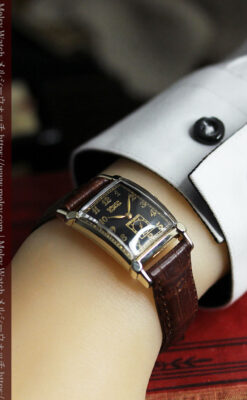 カーベックス 形やスタイルの特殊なグリュエンのアンティーク腕時計 【1950年頃】金&黒-W1629-24