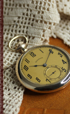 個性的な辛子色を楽しむイリノイのアンティーク懐中時計 【1920年頃】-P2381-5