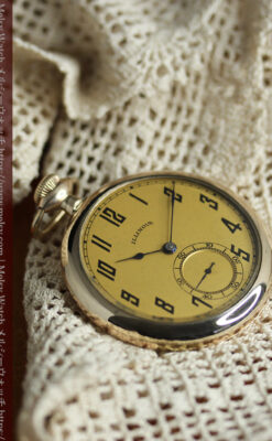 個性的な辛子色を楽しむイリノイのアンティーク懐中時計 【1920年頃】-P2381-6