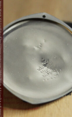 ギョーシェ彫り&四角形 ウォルサムのアンティーク懐中時計 【1920年頃】-P2382-12