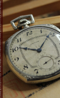 ギョーシェ彫り&四角形 ウォルサムのアンティーク懐中時計 【1920年頃】-P2382-5