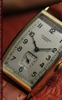 英国ベンソン 品のある縦長の金無垢アンティーク腕時計 【1949年頃】-W1636-12