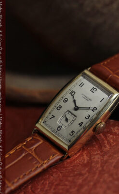 英国ベンソン 品のある縦長の金無垢アンティーク腕時計 【1949年頃】-W1636-5