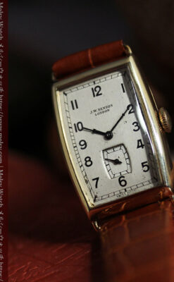 英国ベンソン 品のある縦長の金無垢アンティーク腕時計 【1949年頃】-W1636-8