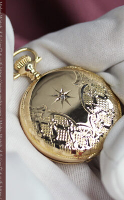 ダイヤモンドに上品な金彩装飾 エルジンの金無垢アンティーク懐中時計 【1905年頃】-P2386-25