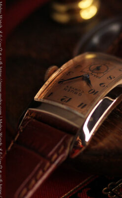 ローズ色の美しいカーベックス 曲線を描くグリュエンのアンティーク腕時計 【1940年頃】-W1644-13