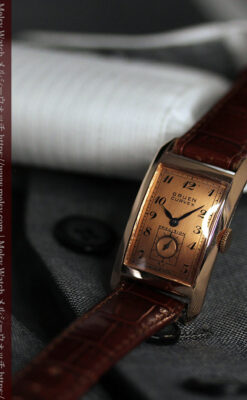 ローズ色の美しいカーベックス 曲線を描くグリュエンのアンティーク腕時計 【1940年頃】-W1644-22