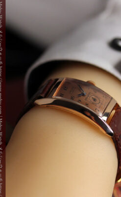 ローズ色の美しいカーベックス 曲線を描くグリュエンのアンティーク腕時計 【1940年頃】-W1644-28