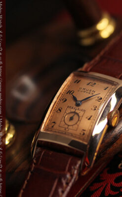 ローズ色の美しいカーベックス 曲線を描くグリュエンのアンティーク腕時計 【1940年頃】-W1644-7