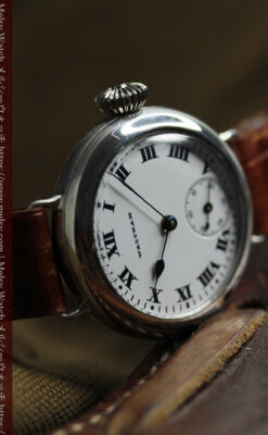 騎士の彫りを持つウォルサム 銀無垢アンティーク腕時計 【1915年製】-W1438-16