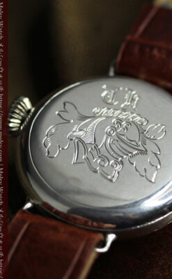 騎士の彫りを持つウォルサム 銀無垢アンティーク腕時計 【1915年製】-W1438-2