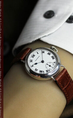 騎士の彫りを持つウォルサム 銀無垢アンティーク腕時計 【1915年製】-W1438-21