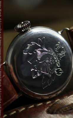 騎士の彫りを持つウォルサム 銀無垢アンティーク腕時計 【1915年製】-W1438-7