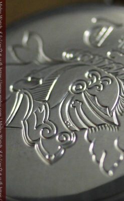 騎士の彫りを持つウォルサム 銀無垢アンティーク腕時計 【1915年製】-W1438-8