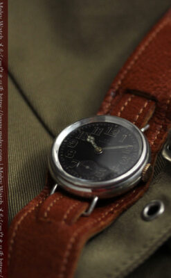 オメガ 希少な黒文字盤の銀無垢アンティーク腕時計 【1917年頃】-W1655-11