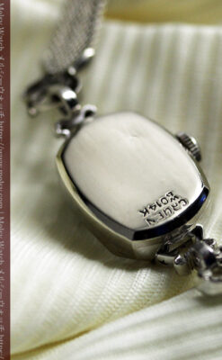 夜の空に星と月 グリュエンのアンティーク金無垢腕時計 【1950年頃】-W1656-13