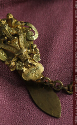 豪華な飾り付き オメガの18金無垢アンティーク懐中時計 【1911年製】-P2388-15